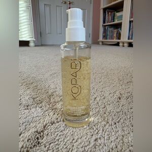 Kopari Gold Flake Body Oil – Clear with Gold